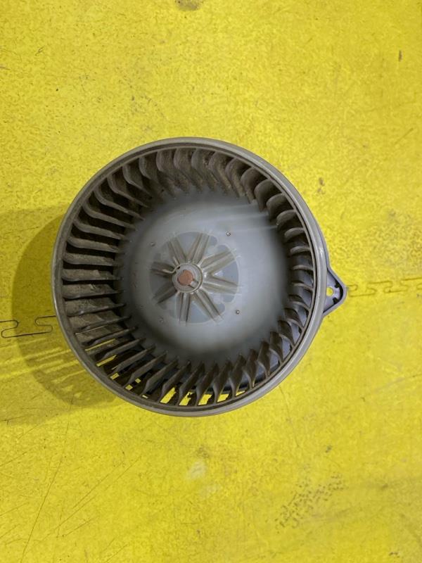 Мотор печки Мицубиси Делика в Беслане 111004