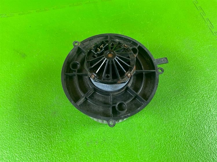 Мотор печки Тойота Териос Кид в Беслане 113143